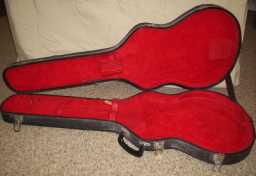 Gibson ES-347 Ebony 1980 case.jpg